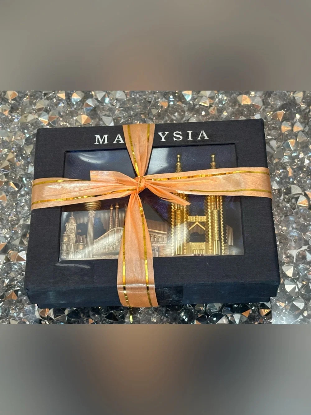 Beautiful Malaysia Metal Business Card Holder Petronas